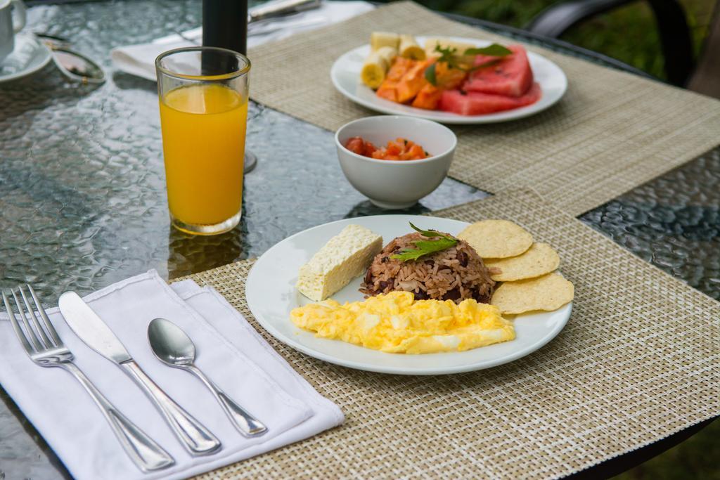 Hostal Casa Los Espinoza Манагуа Екстер'єр фото