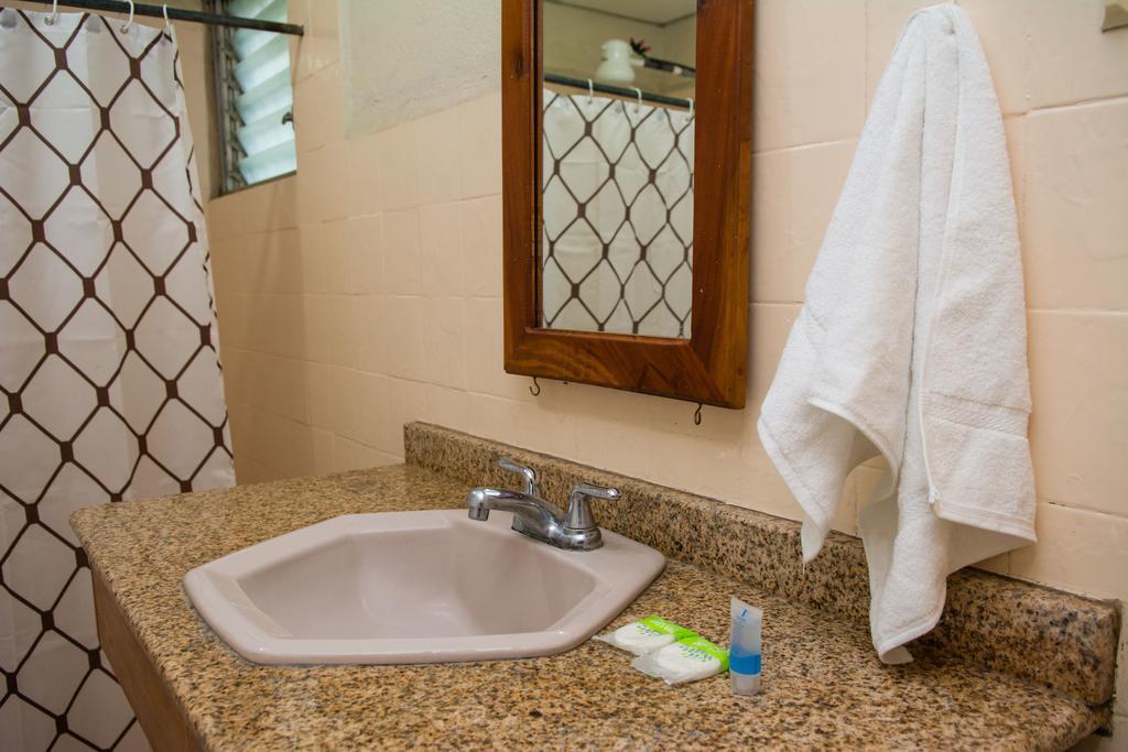 Hostal Casa Los Espinoza Манагуа Екстер'єр фото