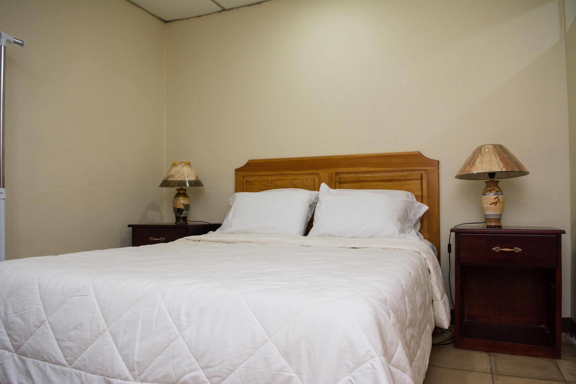 Hostal Casa Los Espinoza Манагуа Екстер'єр фото