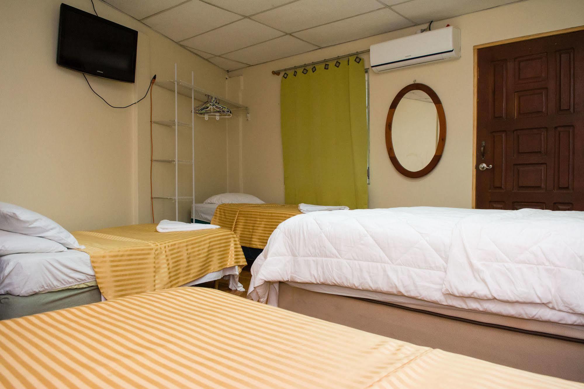 Hostal Casa Los Espinoza Манагуа Екстер'єр фото