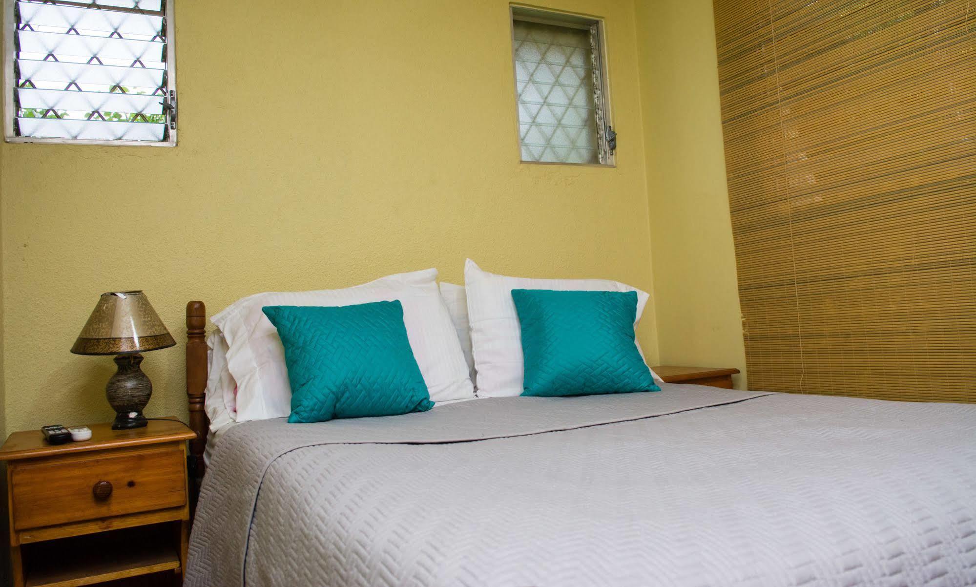 Hostal Casa Los Espinoza Манагуа Екстер'єр фото
