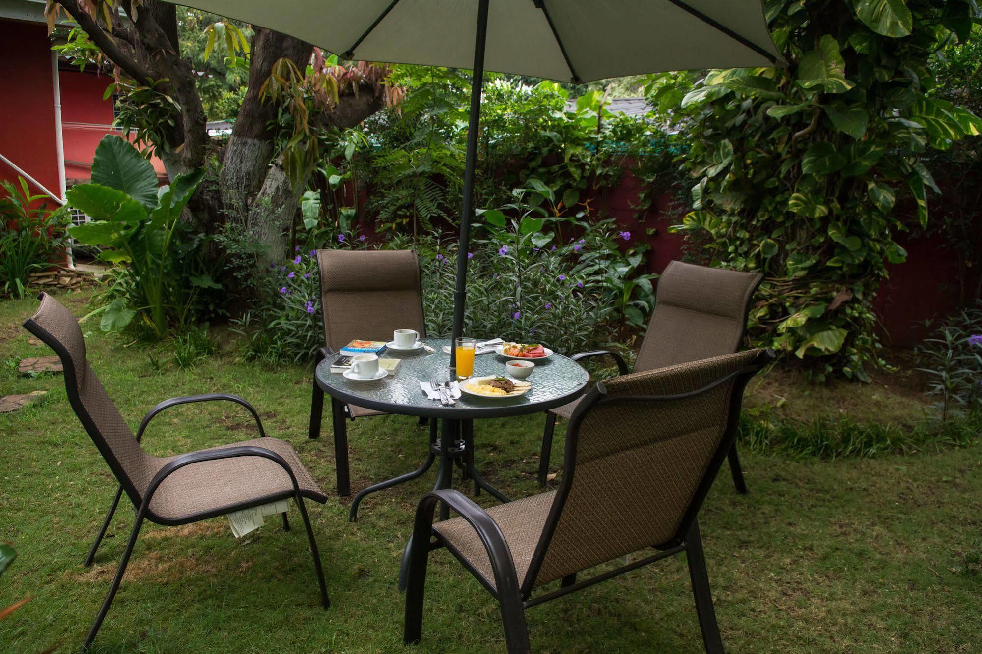 Hostal Casa Los Espinoza Манагуа Екстер'єр фото